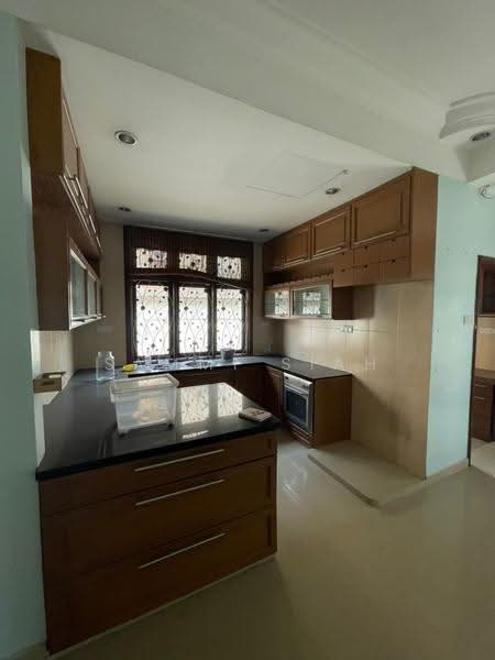 Banglo Komersial untuk Disewa di SS2 (Petaling Jaya) - Sammi Siah - Kitchen - PropertyGuru.com.my
