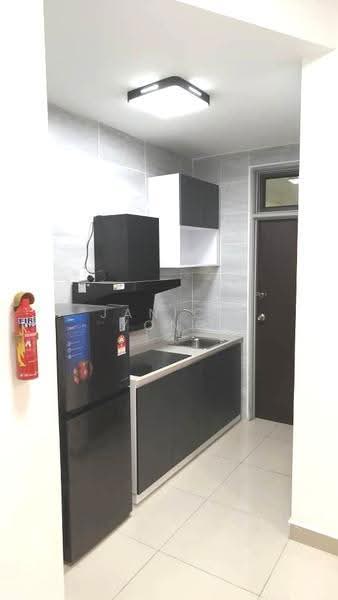 Condominium for Rent at KSL Residence 2 @ Kangkar Tebrau - Janice Yong - Kitchen - PropertyGuru.com.my