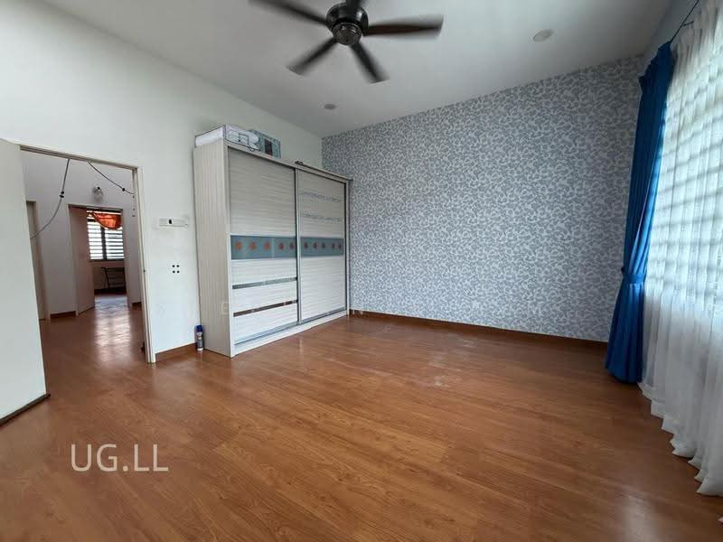 2-storey Terraced House for Sale in Kota Bayuemas (Klang) - Stephanie Lim - PropertyGuru.com.my