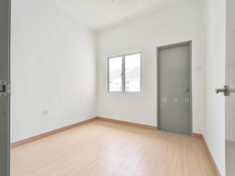 Rumah Teres 2-Tingkat untuk Dijual di Kuala Selangor (Selangor) - Sariza Hartanah - Interior - PropertyGuru.com.my