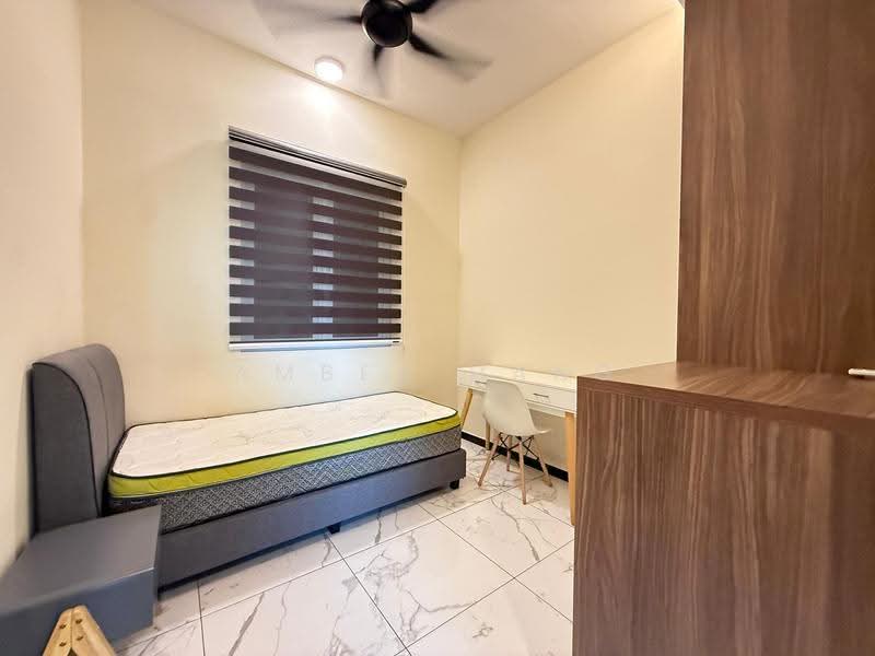 Kondominium untuk Disewa di QuayWest Residence - Amber Hang - PropertyGuru.com.my
