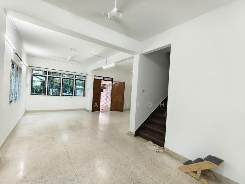 Semi-Detached House for Sale in Taman Kolam Air (Johor Bahru) - Sean Yeoh - Living Room - PropertyGuru.com.my