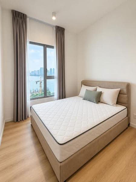 Kediaman Servis untuk Dijual di The Meg Serviced Residence - Susan Chia - Bedroom - PropertyGuru.com.my