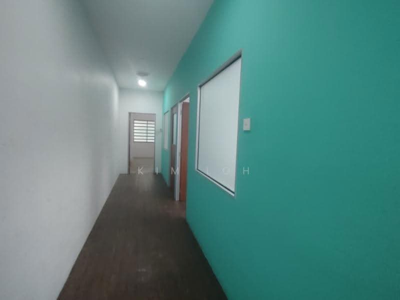 Shop / Office untuk Disewa di Johor Bahru (Johor) - Kim Loh - Corridor - PropertyGuru.com.my