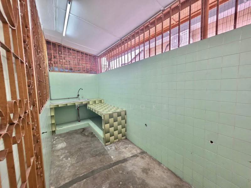 Terraced House for Sale in Taman Sri Ehsan (Kepong) - Reen Loke - Kitchen - PropertyGuru.com.my