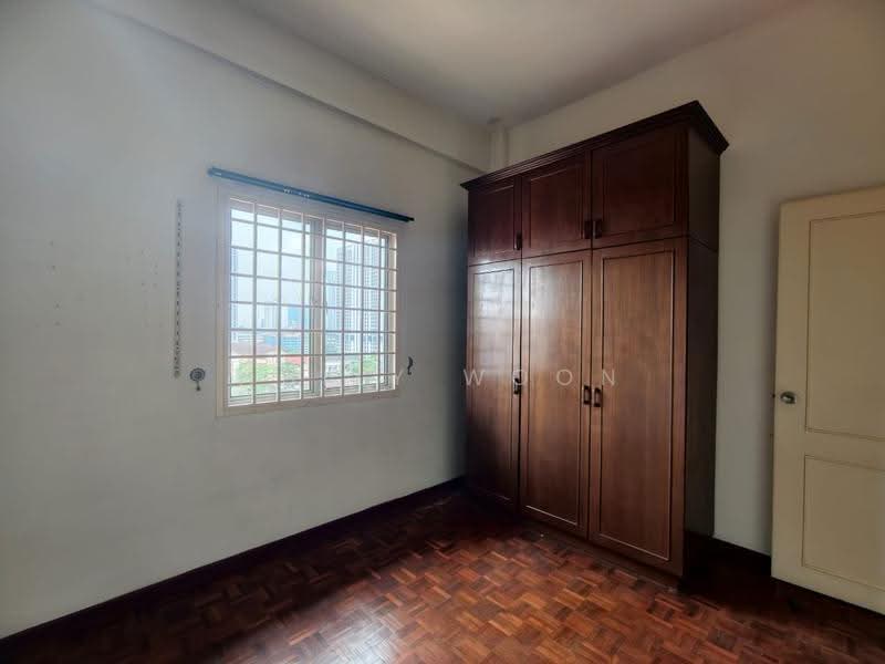 Pangsapuri untuk Dijual di Apartment Bukit Saujana - Huily Woon - Bedroom - PropertyGuru.com.my