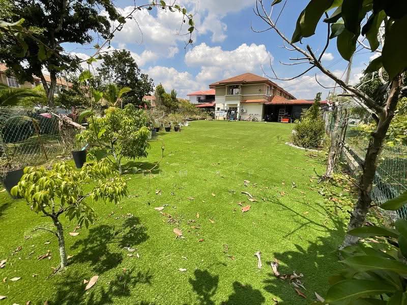 2-storey Terraced House for Sale in Saujana Rawang (Rawang) - Tom Yip - Exterior - PropertyGuru.com.my