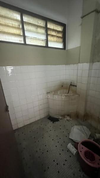 Shop for Rent in Seksyen 8 (Petaling Jaya) - Kimi Chong - Interior - PropertyGuru.com.my