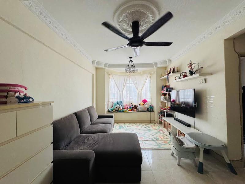 Apartment for Sale at Pangsapuri Carlina - Sariza Hartanah - Living Room - PropertyGuru.com.my