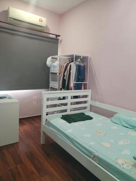 Rumah Teres 2-Tingkat untuk Dijual di Bandar Putra Permai (Seri Kembangan) - Mohammad Din Majid - Bedroom - PropertyGuru.com.my