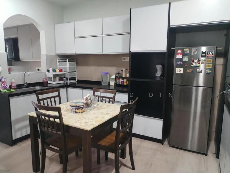 Rumah Teres 2-Tingkat untuk Dijual di Bandar Putra Permai (Seri Kembangan) - Mohammad Din Majid - PropertyGuru.com.my