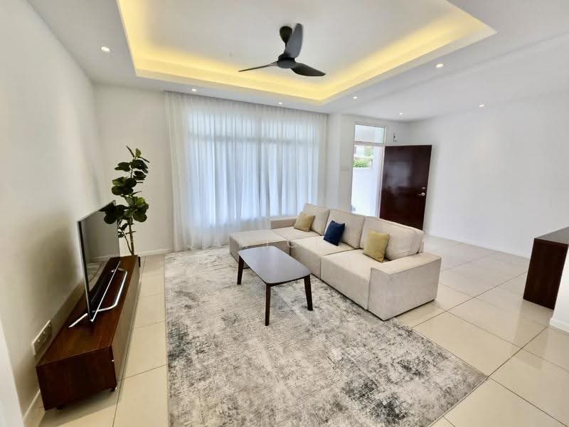 Cluster House for Sale in Horizon Hills (Iskandar Puteri (Nusajaya)) - Janice . - Living Room - PropertyGuru.com.my