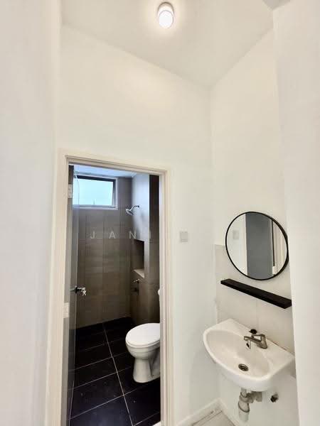 Cluster House for Sale in Horizon Hills (Iskandar Puteri (Nusajaya)) - Janice . - Bathroom - PropertyGuru.com.my