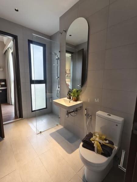2-storey Terraced House for Sale in Telok Panglima Garang (Selangor) - Steve Lim - Bathroom 1 - PropertyGuru.com.my
