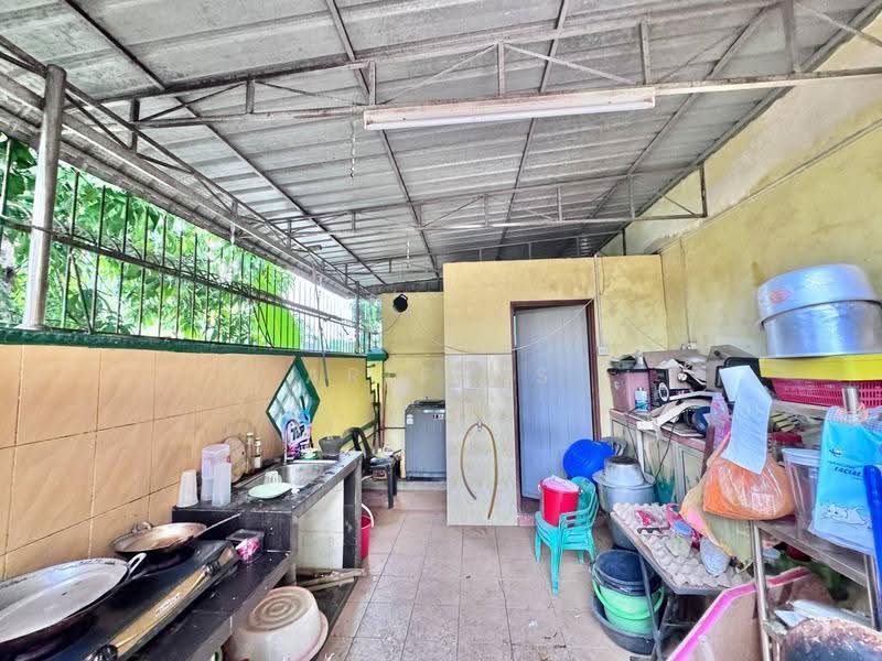 2-storey Terraced House for Sale in Taman Bukit Tiram (Ulu Tiram) - Arif MS - Kitchen - PropertyGuru.com.my
