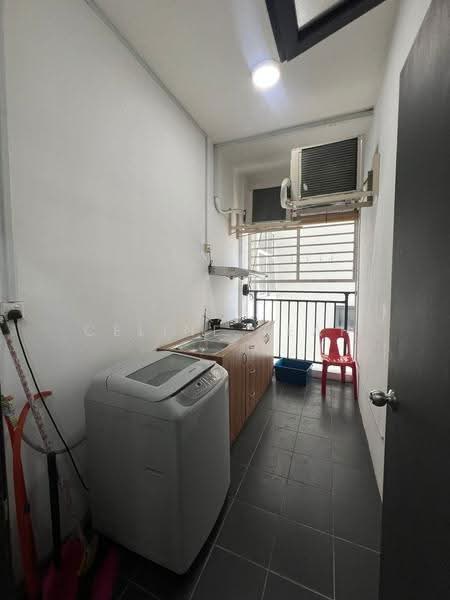 Condominium for Rent at The Suritz - Celine Teah - Kitchen - PropertyGuru.com.my