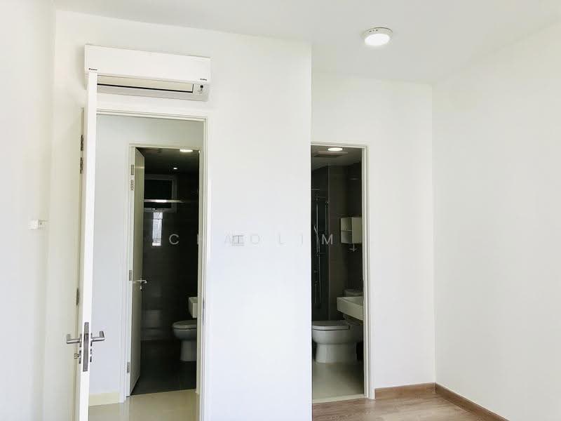 Kondominium untuk Dijual di Scenaria @ North Kiara Hills - ChaoLim . - Bathroom - PropertyGuru.com.my