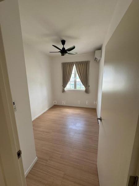 Kediaman Servis untuk Disewa di Tuan 2egacy - Leon Teh - Bedroom - PropertyGuru.com.my
