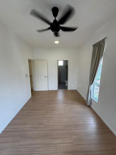 Kediaman Servis untuk Disewa di Tuan 2egacy - Leon Teh - Bedroom - PropertyGuru.com.my