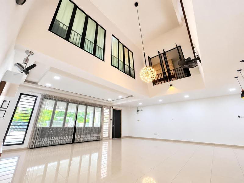 2-storey Terraced House for Sale in U16, Elmina Gardens (Shah Alam) - Mohammad Din Majid - Living Room - PropertyGuru.com.my