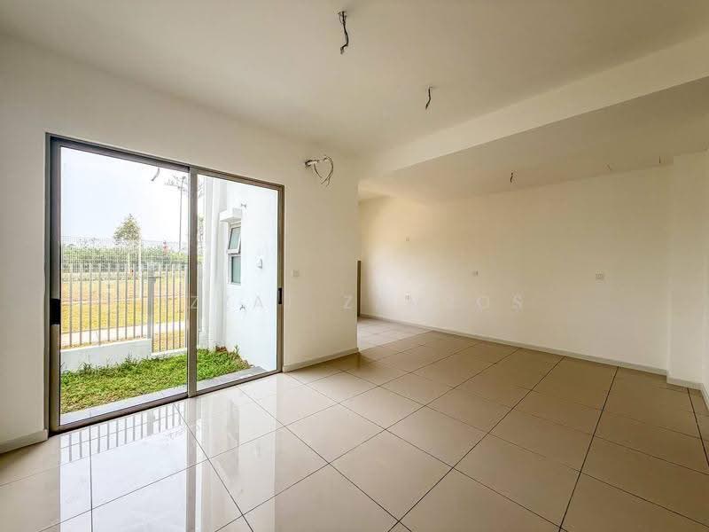 2-storey Terraced House for Sale in Bandar Gamuda Cove (Dengkil) - Izzat Zamros - PropertyGuru.com.my