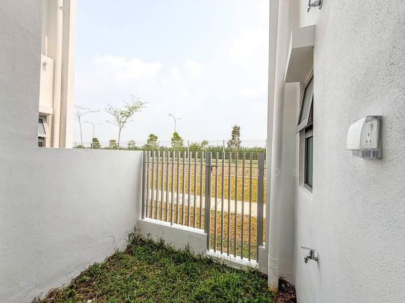 2-storey Terraced House for Sale in Bandar Gamuda Cove (Dengkil) - Izzat Zamros - PropertyGuru.com.my
