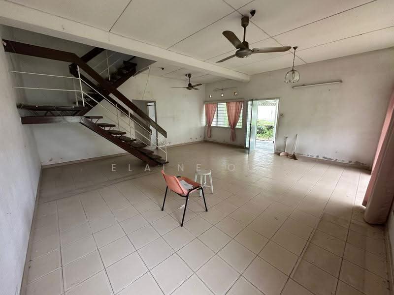 Semi-Detached House for Sale in Tanjung Bungah (Penang) - Elaine Ooi - Living Room - PropertyGuru.com.my