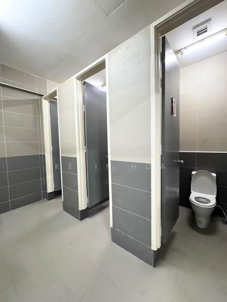 Cluster Factory for Sale in Eco Business Park 1 (Johor Bahru) - Kexin Hua - Bathroom - PropertyGuru.com.my