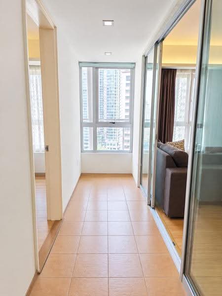 Kondominium untuk Disewa di i-Zen @ Kiara 1 - Jeff Lai - Corridor - PropertyGuru.com.my