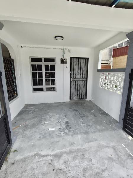 Rumah Teres 2-Tingkat untuk Dijual di Simpang Renggam (Johor) - Zen Wong - Exterior - PropertyGuru.com.my