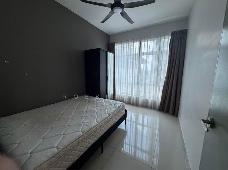 Kondominium untuk Disewa di PARC Regency (Residensi Masai) - Robbie Tan - Bedroom - PropertyGuru.com.my