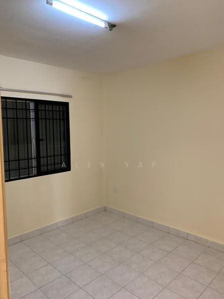 Condominium for Sale at Amadesa Resort Condominium - Alex Yap - Interior - PropertyGuru.com.my