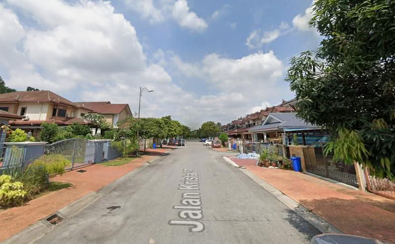 Semi-Detached House for Sale in Seksyen 7 (Shah Alam) - Hector Cheah - Exterior - PropertyGuru.com.my