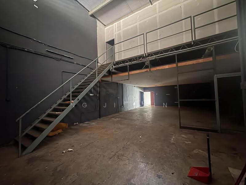 Shop / Office for Rent in Jalan Rozhan (Bukit Mertajam) - Ng Jit Sin - Interior - PropertyGuru.com.my
