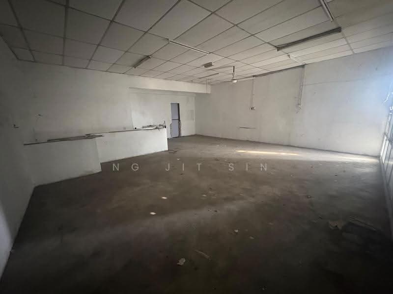 Shop / Office for Rent in Jalan Rozhan (Bukit Mertajam) - Ng Jit Sin - Interior - PropertyGuru.com.my