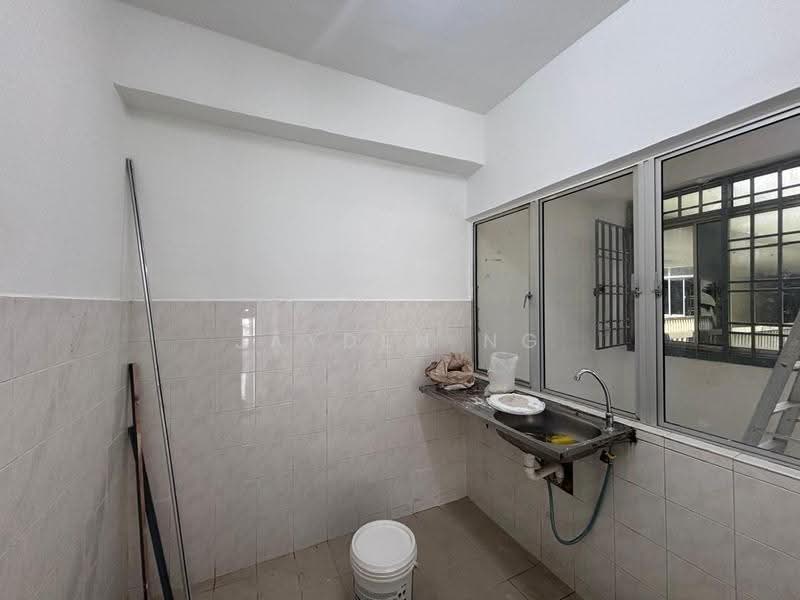 Apartment for Sale at Sri Kenari Apartment - Jayden Ng - Kitchen - PropertyGuru.com.my