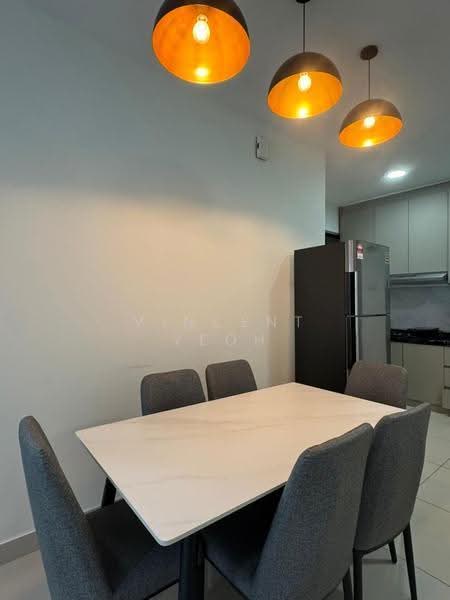 Kondominium untuk Disewa di Mizumi Residences - Vincent Yeoh - Dining Room - PropertyGuru.com.my