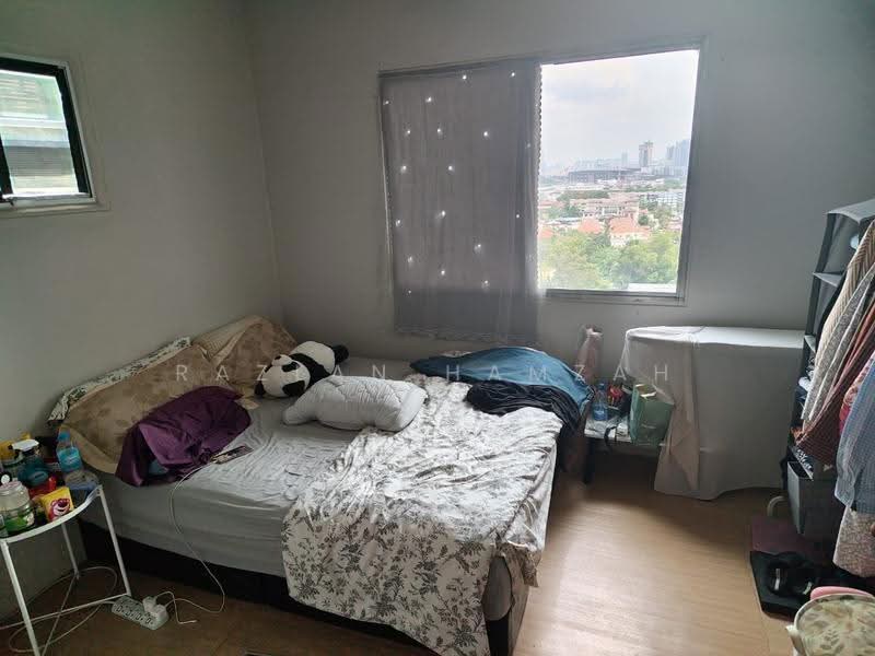 Pangsapuri untuk Dijual di Menara Rajawali - Razlan Hamzah - Bedroom - PropertyGuru.com.my