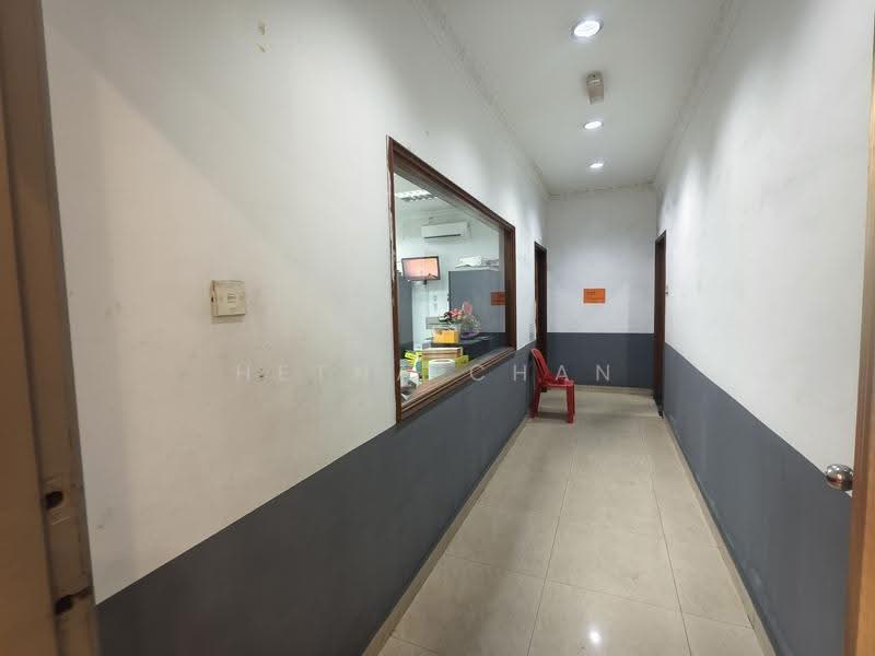 Detached Factory for Sale in Kawasan Industri Sungai Purun (Semenyih) - Hetha Chan - Corridor - PropertyGuru.com.my