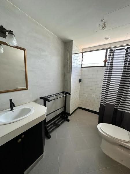 Condominium for Rent at Twin Towers - Rainny Wong - Bathroom - PropertyGuru.com.my