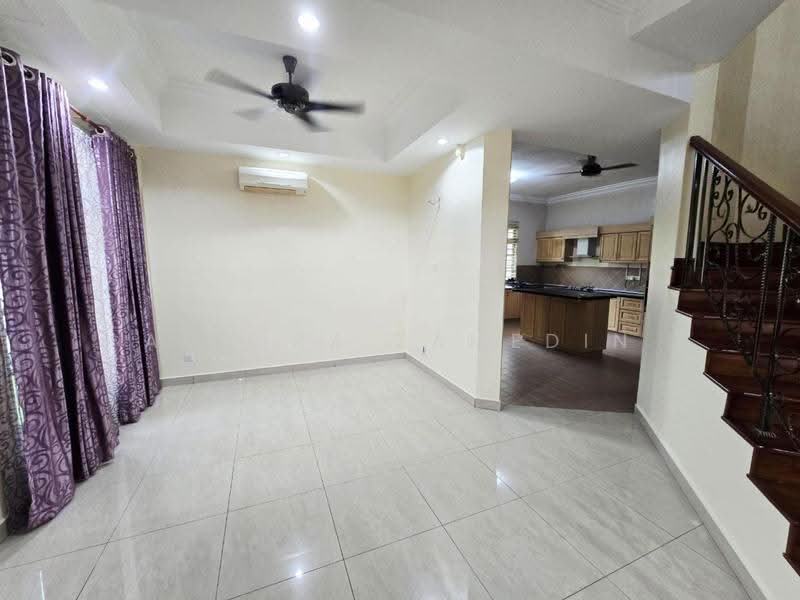 Semi-Detached House for Sale in Kota Warisan (Sepang) - Adzura Zamedin - Living Room - PropertyGuru.com.my