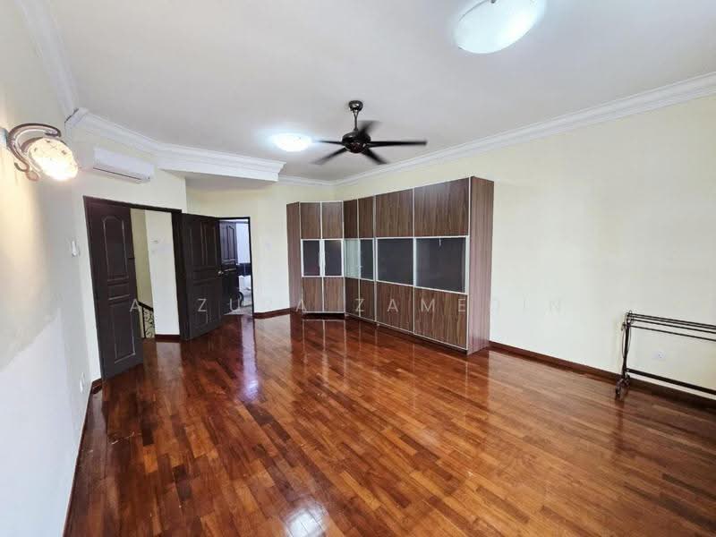 Semi-Detached House for Sale in Kota Warisan (Sepang) - Adzura Zamedin - Bedroom - PropertyGuru.com.my