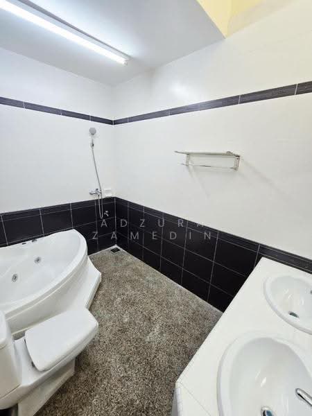 Semi-Detached House for Sale in Kota Warisan (Sepang) - Adzura Zamedin - PropertyGuru.com.my