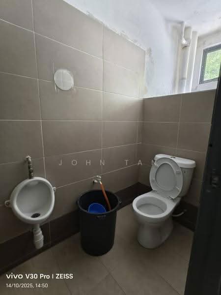 Terrace Factory for Rent in Taman Perindustrian Kip (Kepong) - John Tan - Bathroom - PropertyGuru.com.my