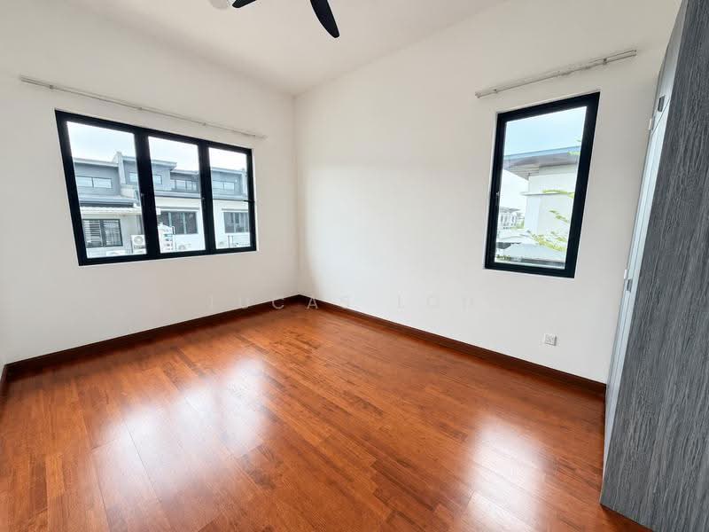 Semi-Detached House for Rent in Sungai Buloh (Selangor) - Lucas Loh - Bedroom - PropertyGuru.com.my