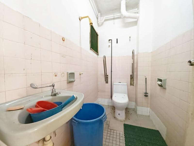 2-storey Terraced House for Sale in Taman Minang (Cheras) - Chow Kok Toong - Bathroom - PropertyGuru.com.my