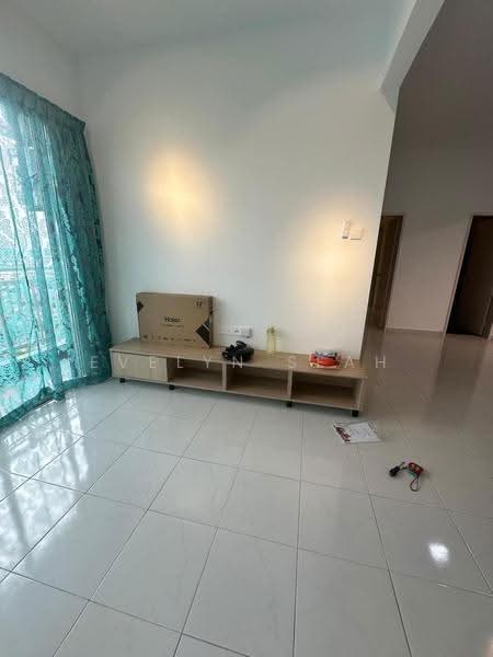 Apartment for Rent at Seri Topaz - Evelyn Seah - Living Room - PropertyGuru.com.my