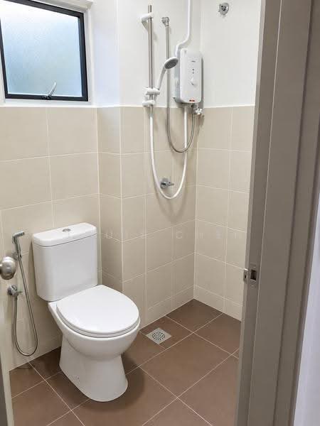 Rumah Teres 2-Tingkat untuk Dijual di Bandar Kinrara Seksyen 1 (Bandar Kinrara) - Louis Chen - Bathroom - PropertyGuru.com.my