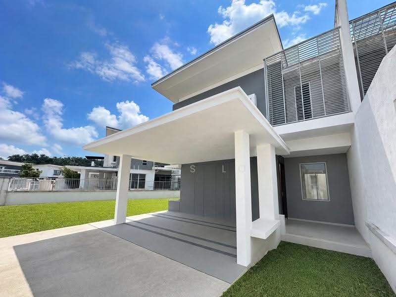 Rumah Berkembar untuk Dijual di Bandar Seri Coalfields (Sungai Buloh) - Lucas Loh - Exterior - PropertyGuru.com.my
