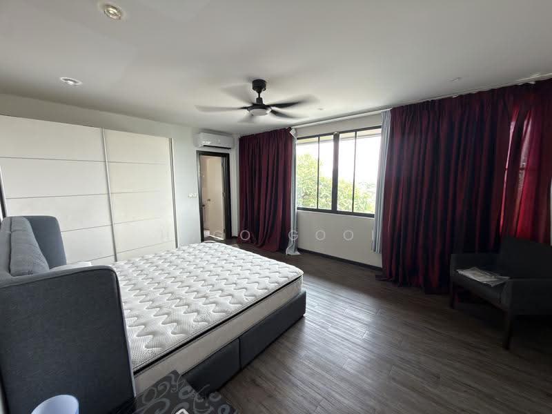 Bungalow House untuk Disewa di Kampung Tunku (Petaling Jaya) - Hugo Gooi - Bedroom - PropertyGuru.com.my
